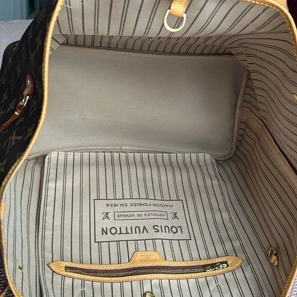 Louis Vuitton Neverfull GM - Picture 5 of 15